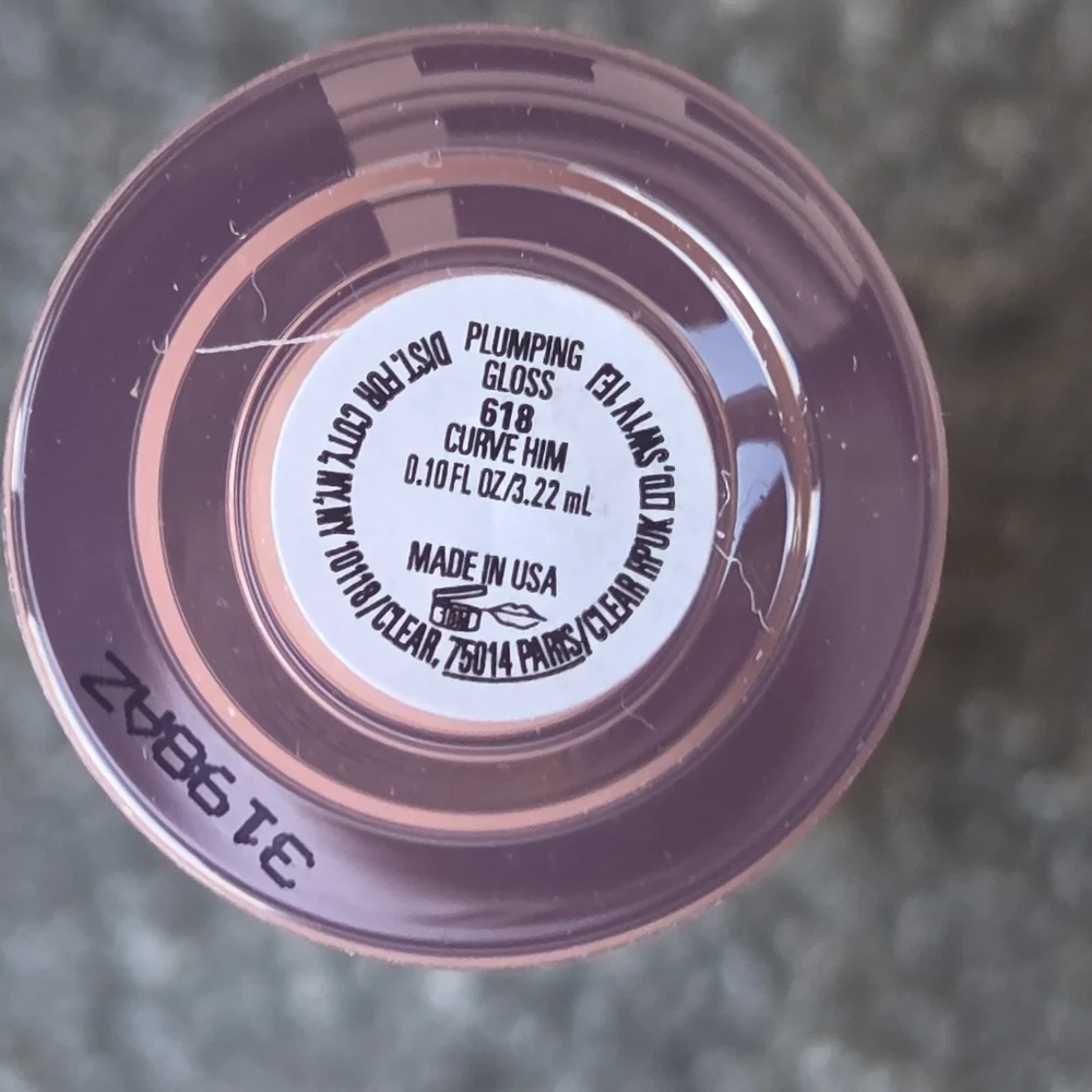 Kylie Cosmetics enhance your